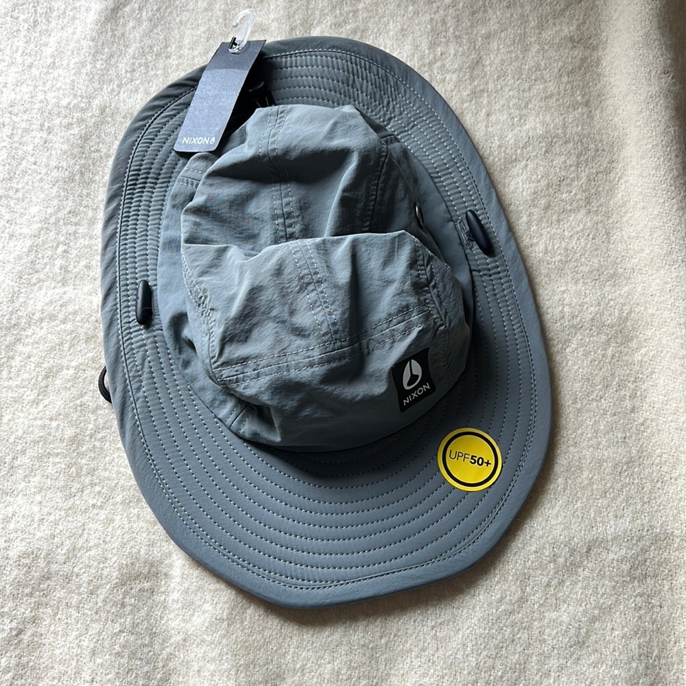 Nixon Narrows full brim hat in dark gray.